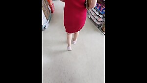 Step mom in mini skirt showing ass in supermarket before fuck step son